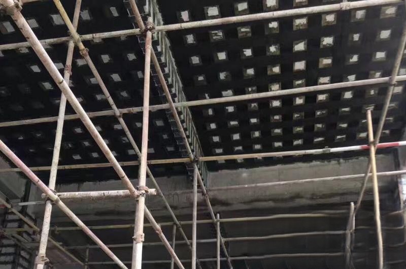 十月田镇碳纤维加固施工技术操作的关键方法